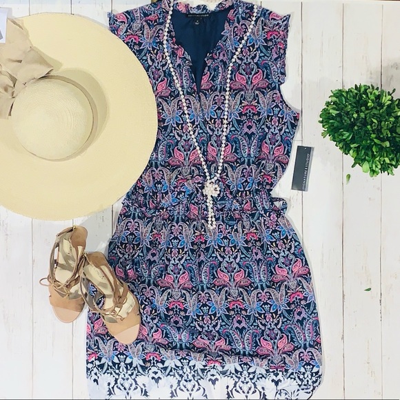 Signature Studio Dresses & Skirts - Navy sleeveless paisley print dress